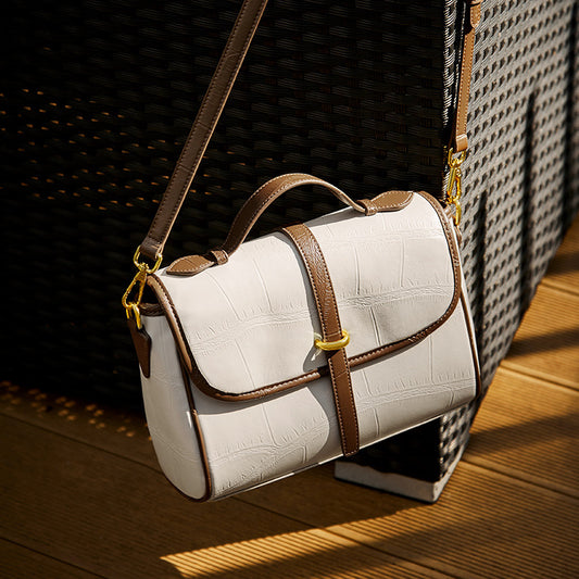 Sac Messager Cuir – Élégance Nomade & Liberté Urbaine🌙