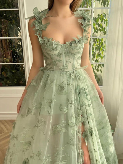 Robe Princesse – Fleurs d’Été et Liberté Nuptiale 👰