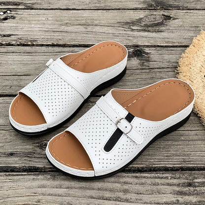 Mules Bouclées – Chic Nomade & Légèreté d’Été ️🌼