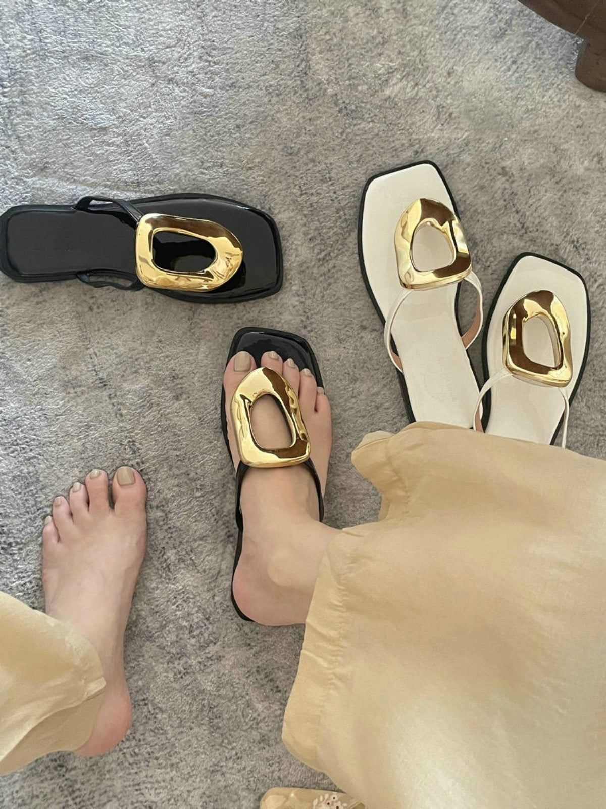 Tongs Plates – Été Libre & Pas Légers👡