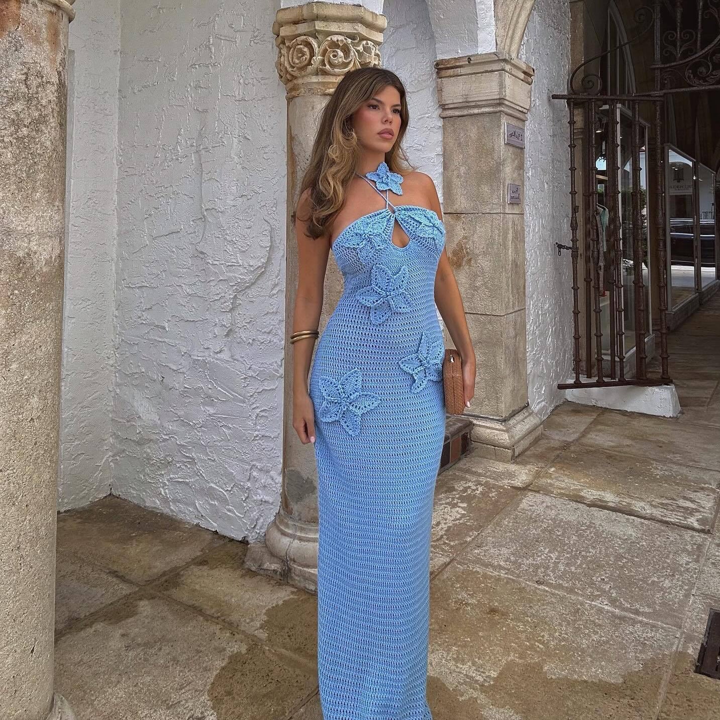 Robe Slim Étoilée – Halter & Nuit d’Été ✨