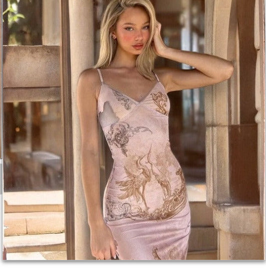 Robe Camisole – Décolleté V & Élégance Sans Effort 🌸