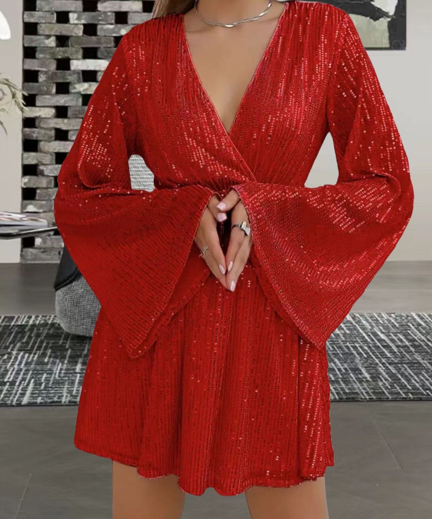 Robe Pailletée – Décolleté V & Taille Sculptée pour Soirées Étincelantes ✨