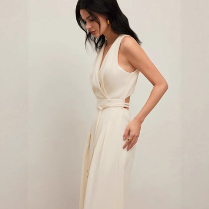 Combinaison Unie – Décolleté V & Liberté Chic✨