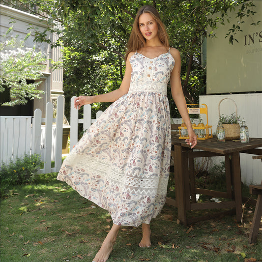 Robe Fleurie – Bretelles Légères & Éclat d’Été🤍
