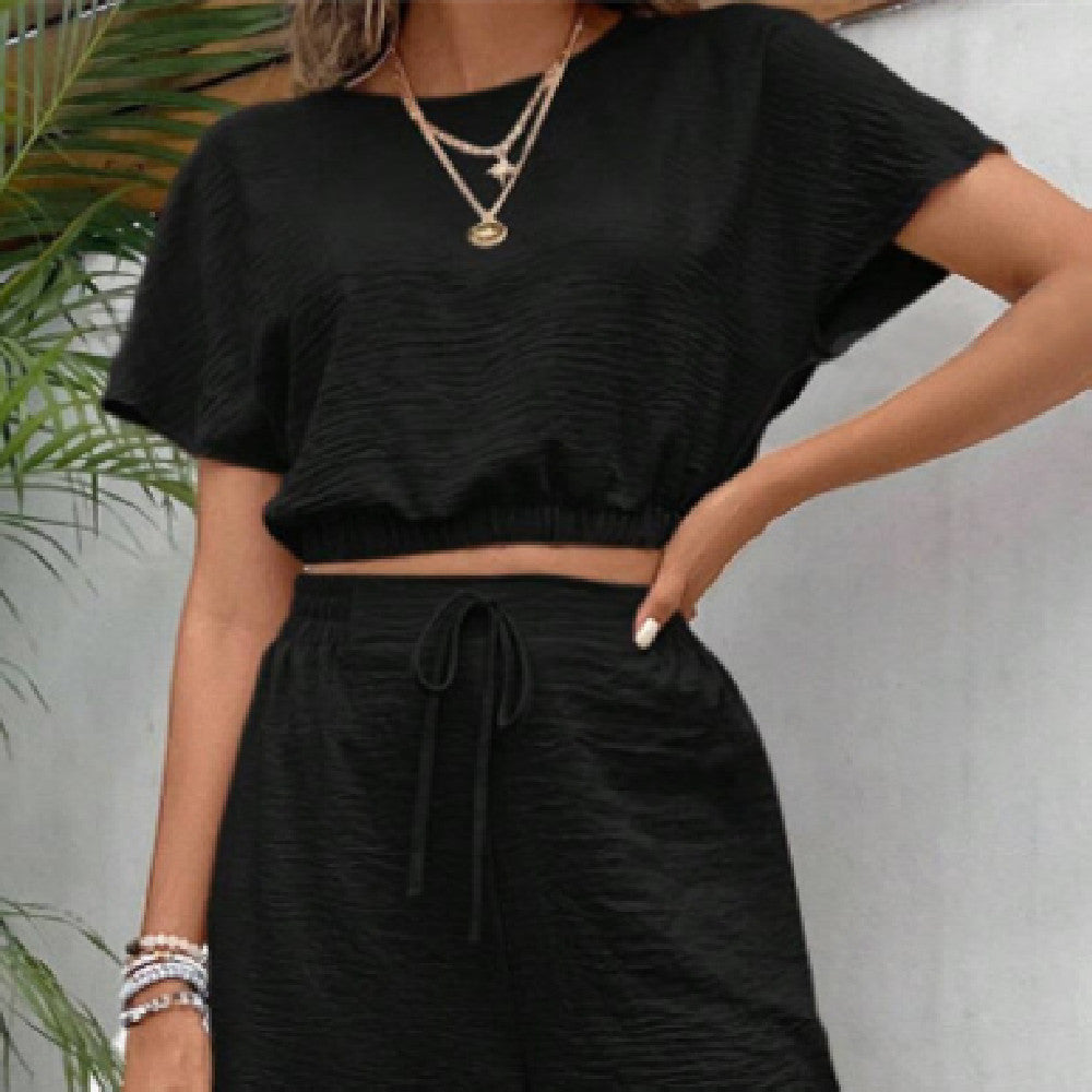 Ensemble Slim – Élégance d’Été & Liberté Urbaine 🌸