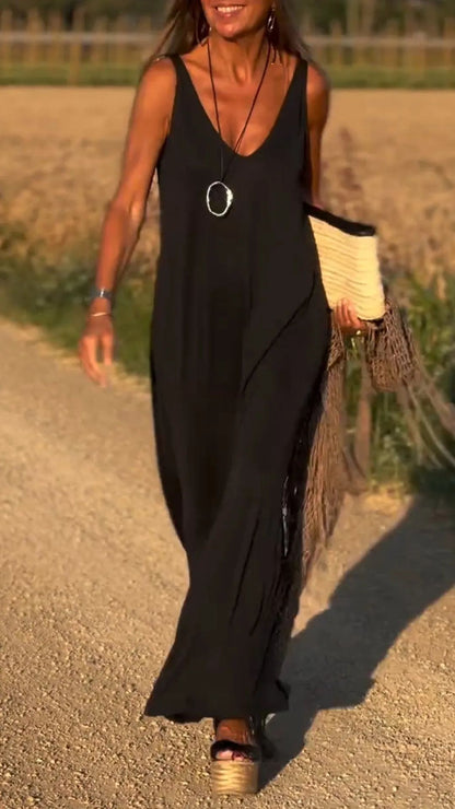 Robe Décolleté – Lignes Sensuelles & Éclat d’Été🌞