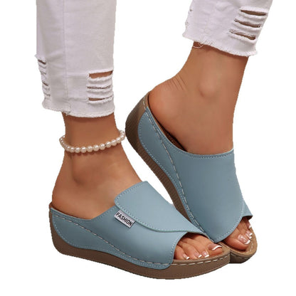 Mules Compensées – Éclat d’Été & Charme Décontracté