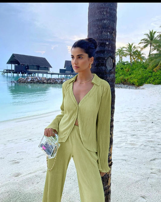 Chemise Plissée – Printemps Rétro & Élégance Bohème 🌼